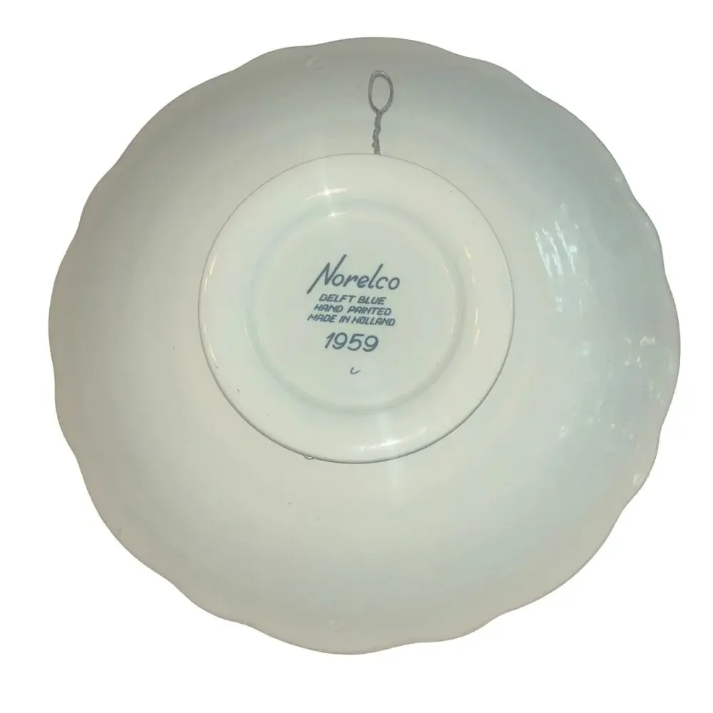 Maastricht Helpoort Delft Blue Collector Plate Walk Hanger 1959 Norelco Holland